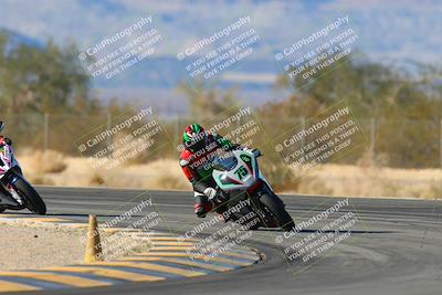 media/Jan-10-2025-CVMA Friday Practice (Fri) [[489e0da257]]/Group 4 and Trackday/Session 5 (Turn 7)/